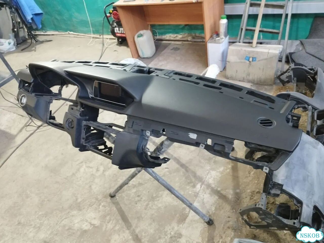 Торпедо/панель приборов Мерседес Е-класс фото 2