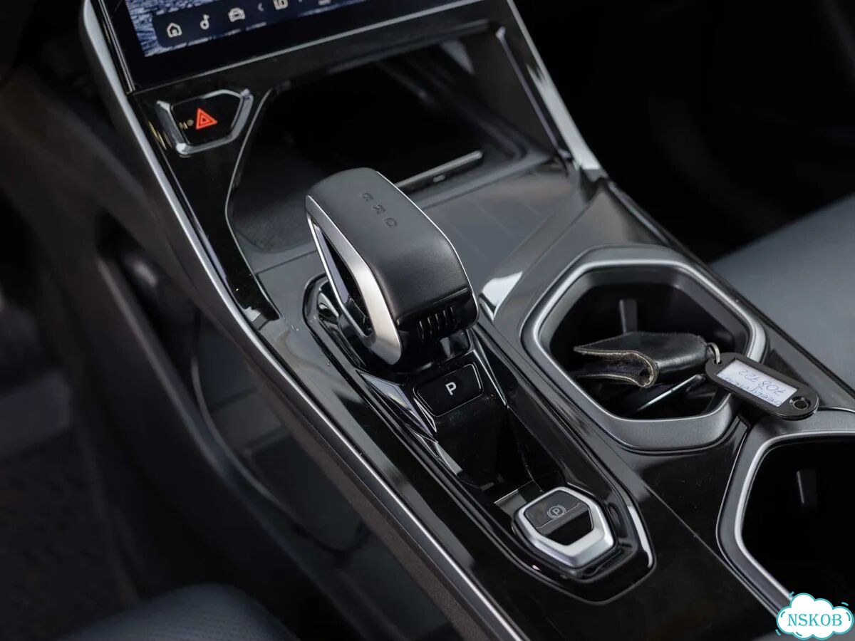 Geely Atlas 2.0 AT, 2024, 16 739 км фото 16