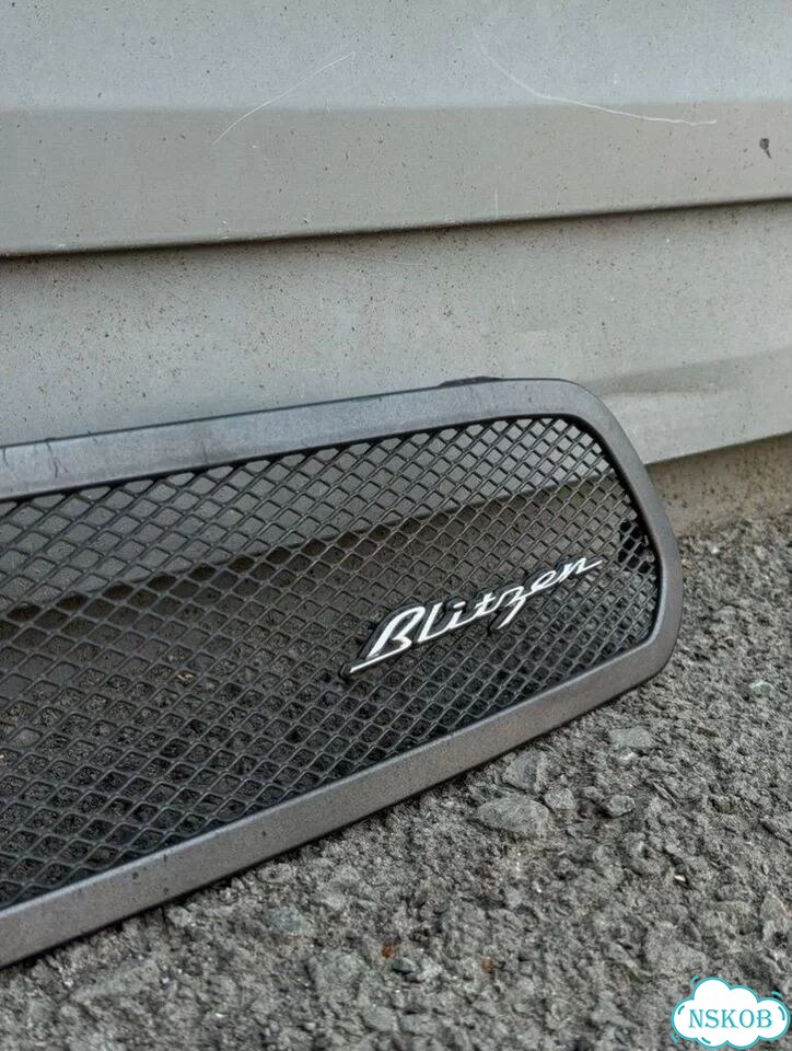 Решетка радиатора Blitzen Subaru Legacy BE5 EJ206 фото 2