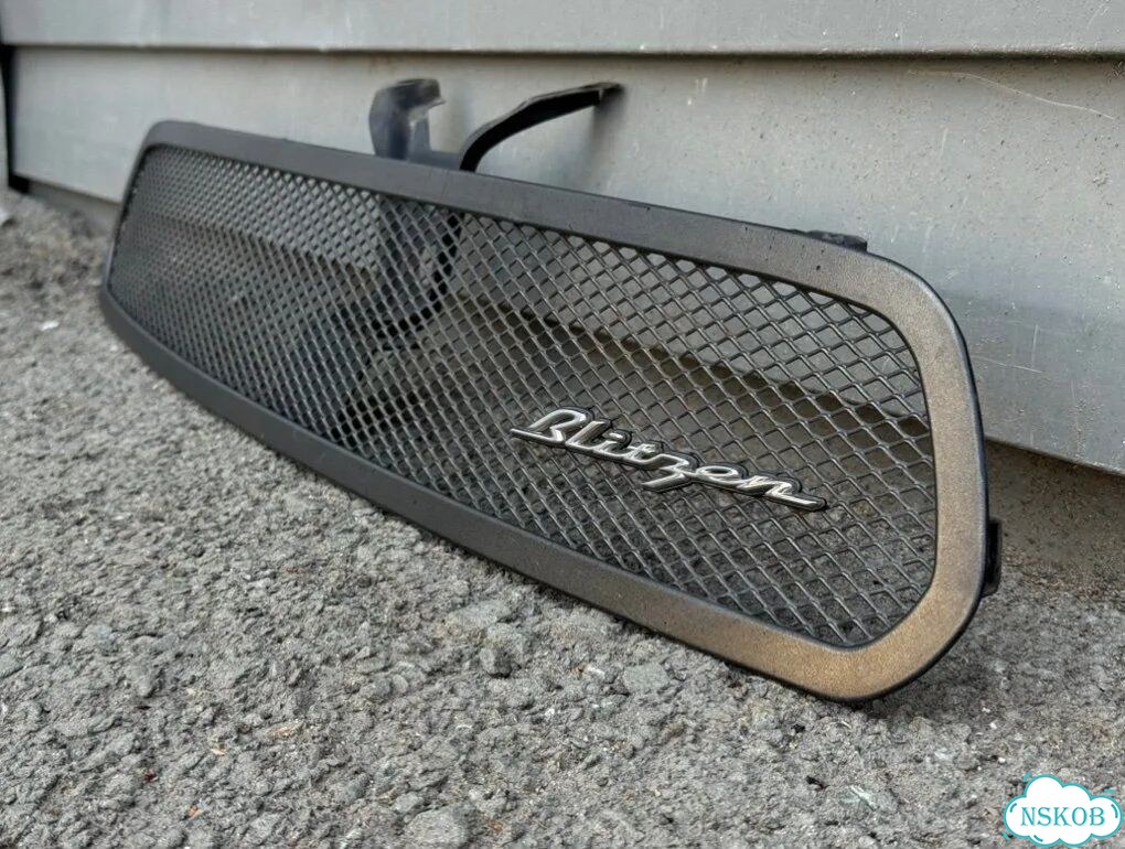 Решетка радиатора Blitzen Subaru Legacy BE5 EJ206 фото 6