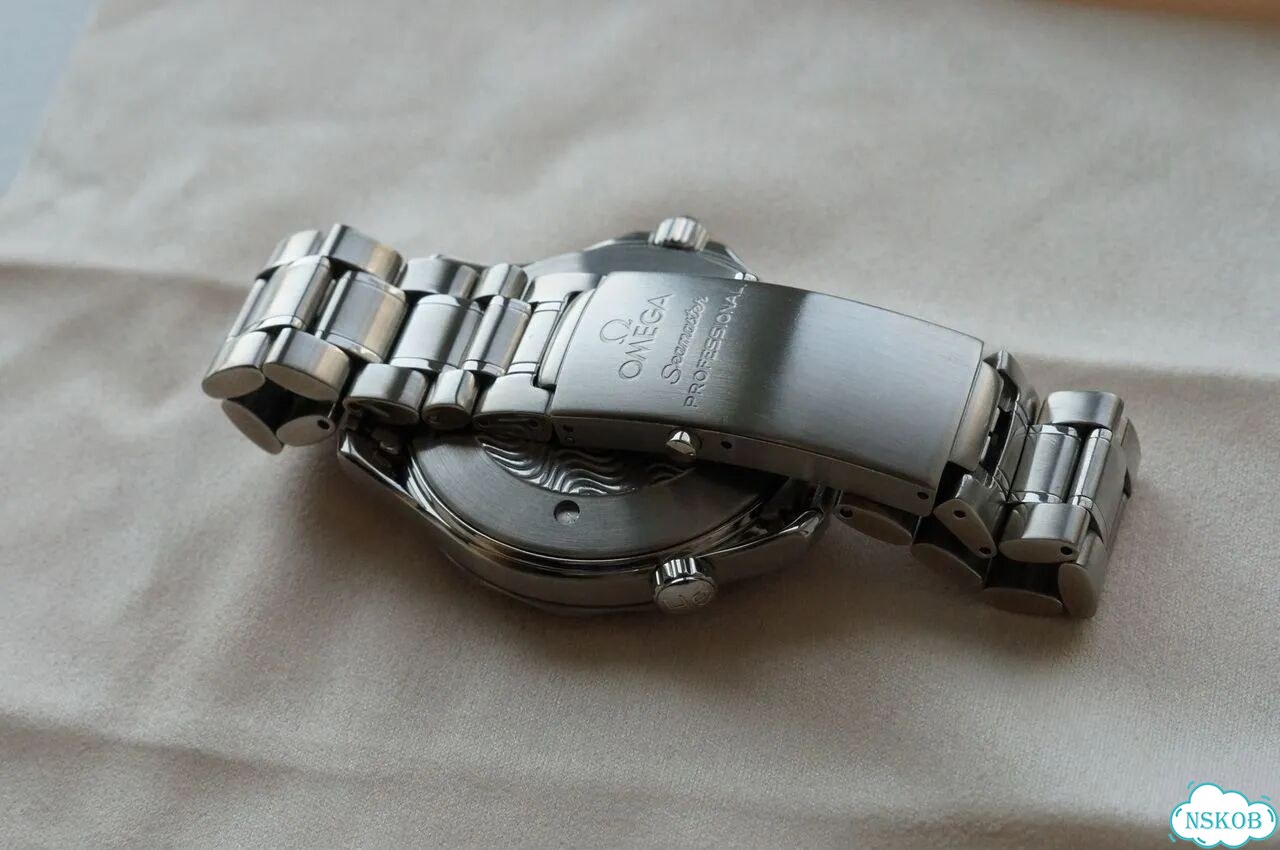 Omega Seamaster Diver 300 (2264.50.00) фото 10