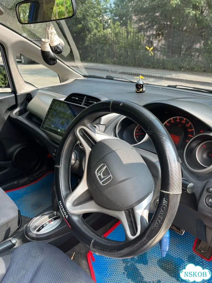 Honda Fit 1.3 CVT, 2011, 153 000 км фото 7