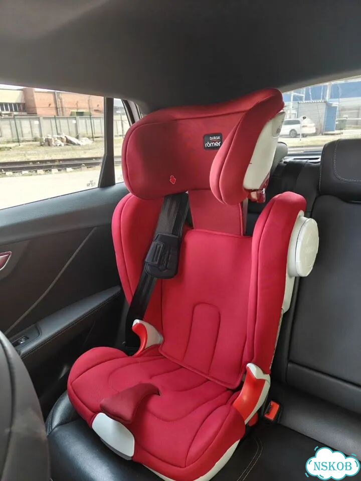 Автомобильное кресло britax romer kidfix xp sict фото 2