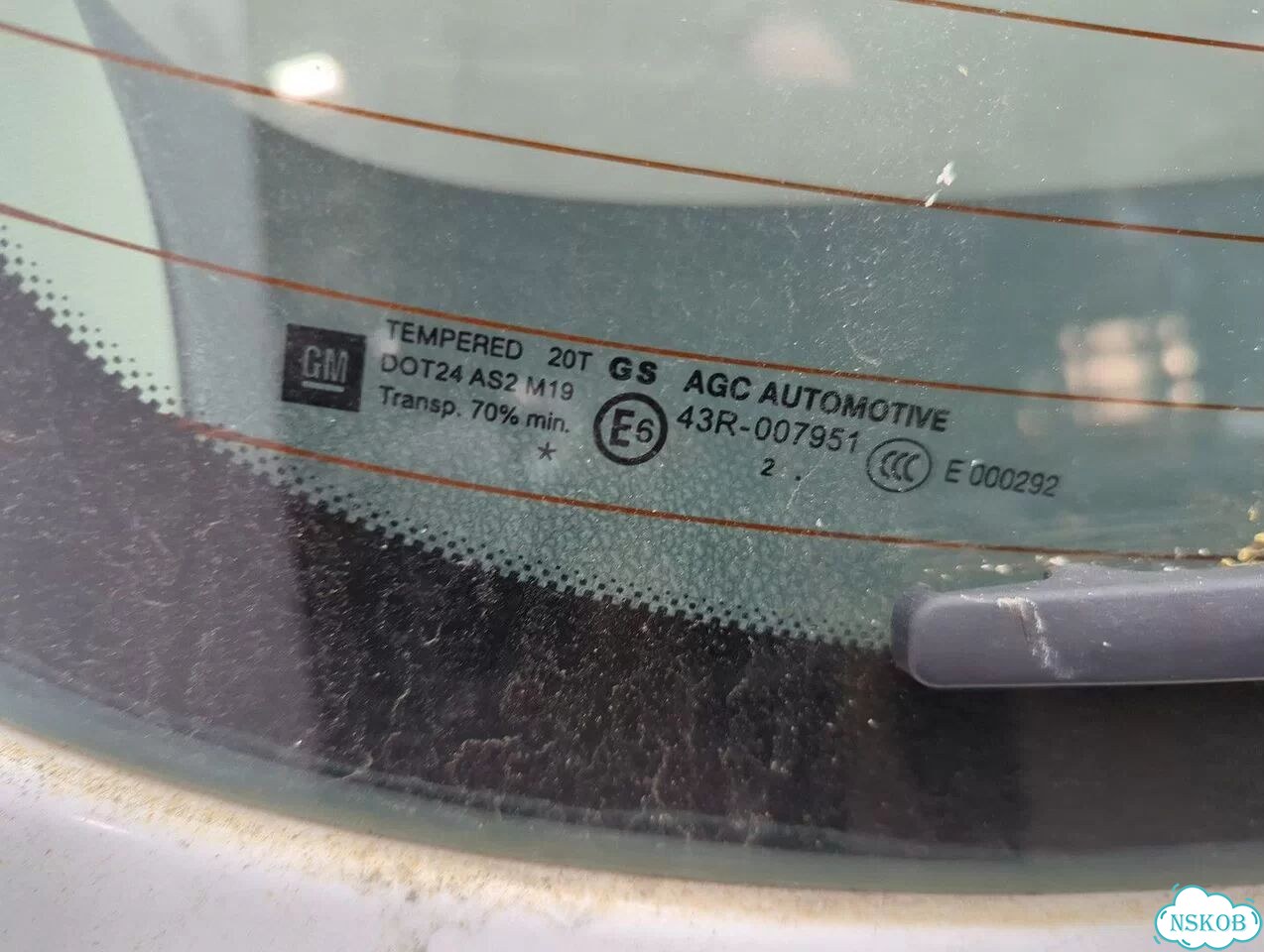 Крышка багажника Opel Astra J фото 2