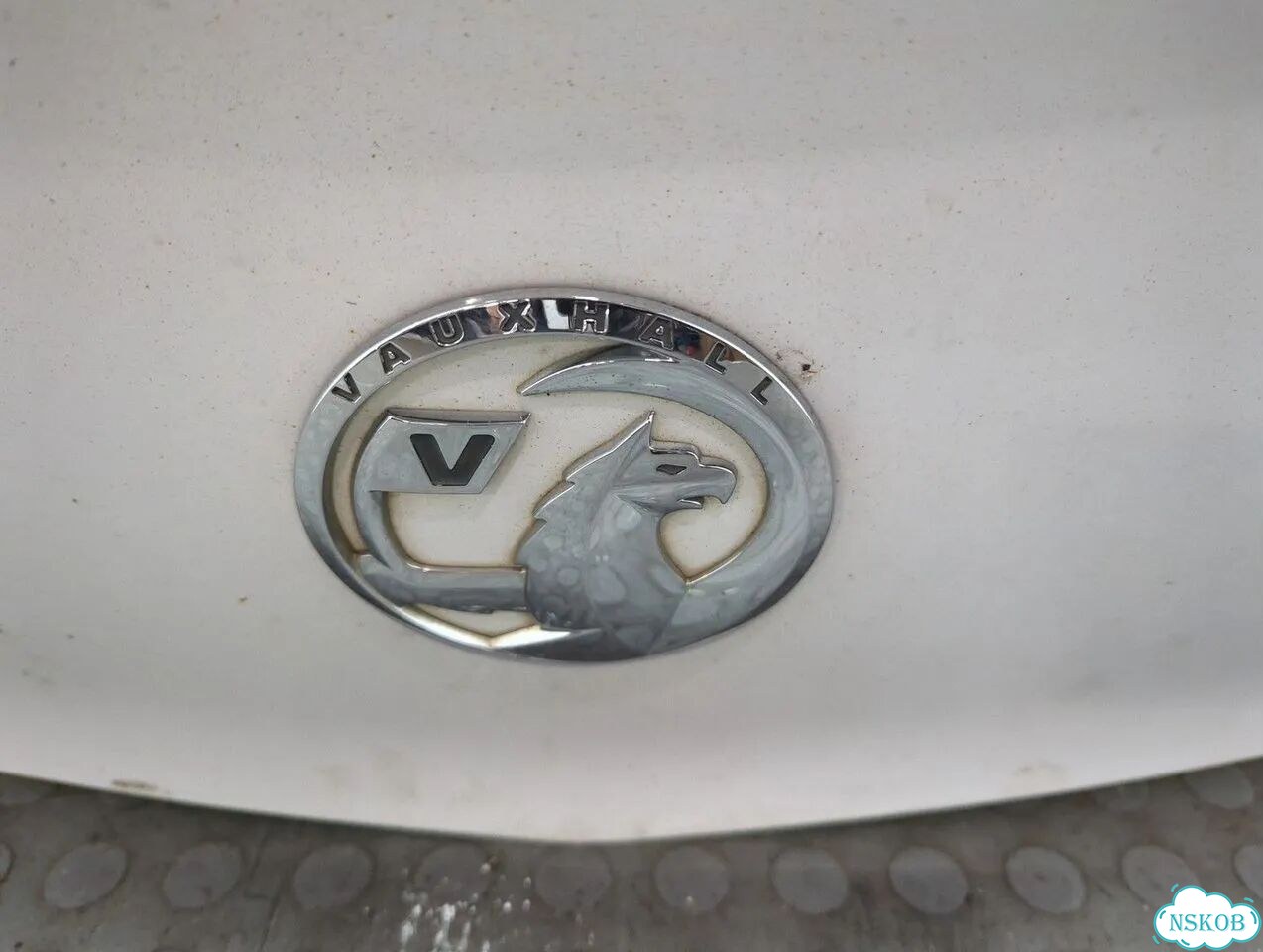 Крышка багажника Opel Astra J фото 3