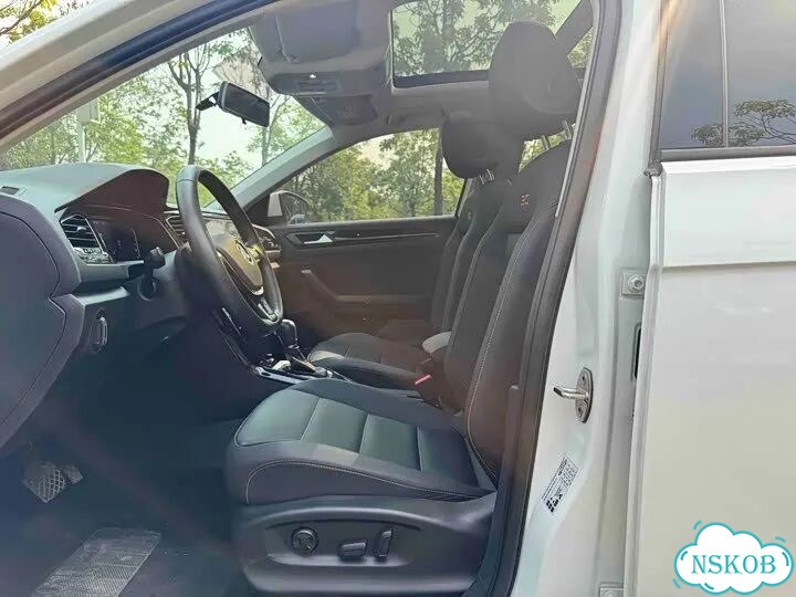 Volkswagen T-Roc (China) 1.4 AMT, 2022, 27 219 км фото 12