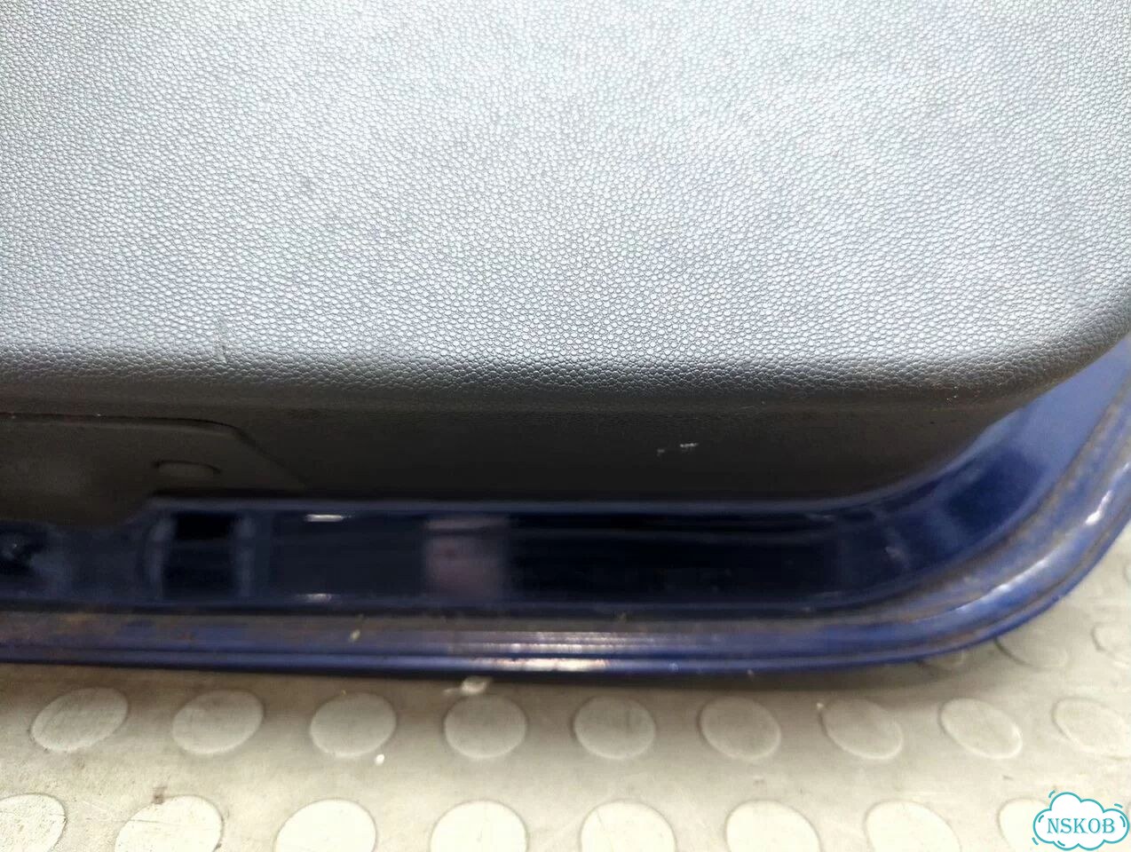 Крышка багажника Opel Astra H фото 8