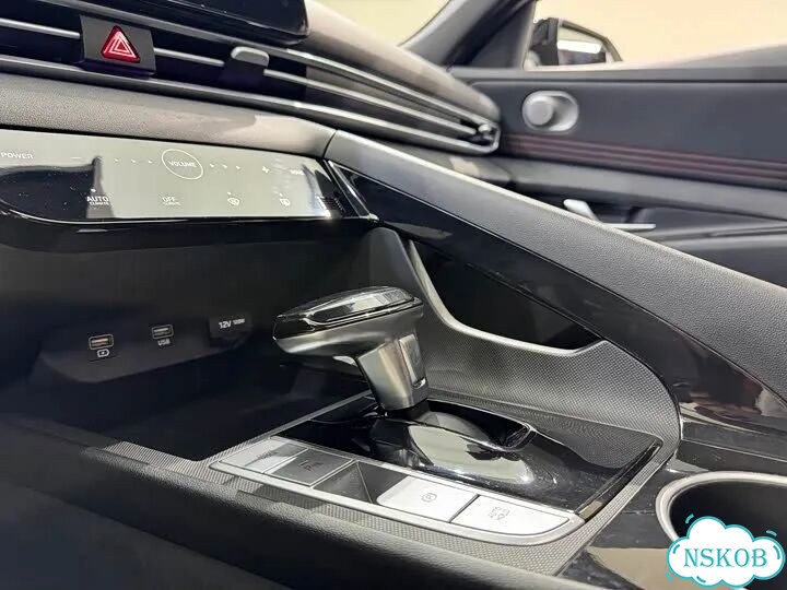 Hyundai Elantra 1.5 CVT, 2023, 26 000 км фото 20