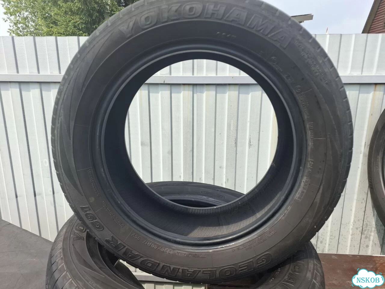 Yokohama BluEarth-XT AE61 225/60 R17 91 фото 5