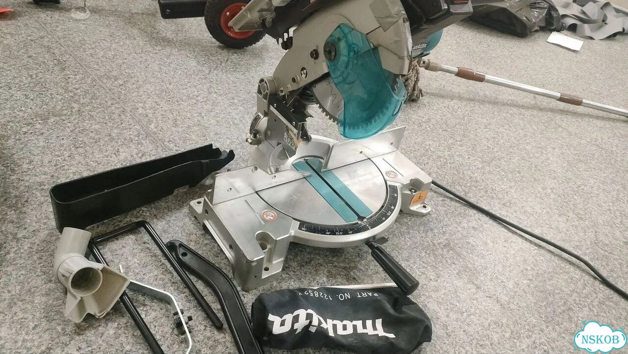 Торцовочная пила makita lh1040f фото 3