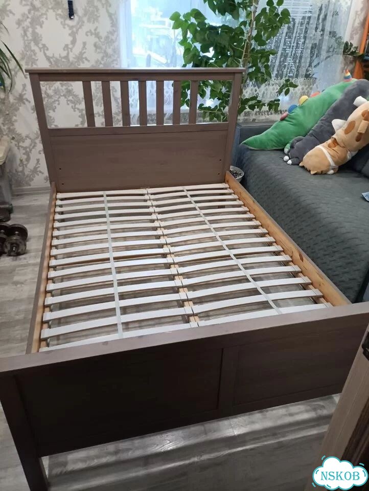 Кровать двуспальная 140×200 - IKEA фото 1