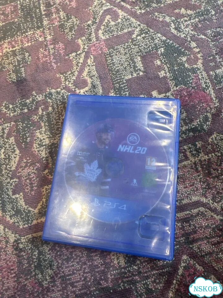 NHL 20 PS4 фото 1