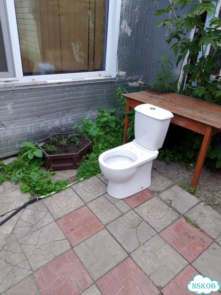 Унитаз с бочком фото 1