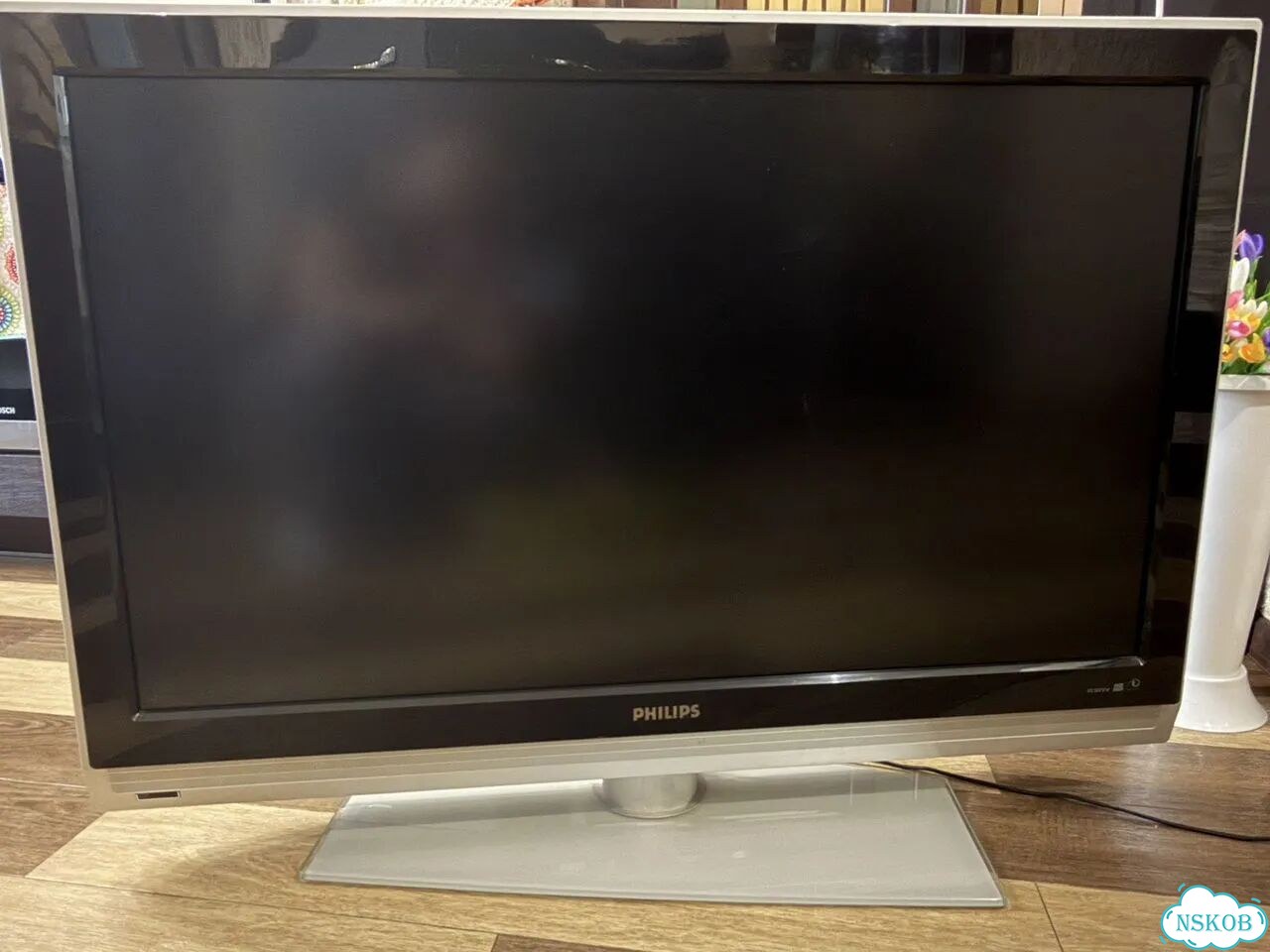 Телевизор philips фото 1