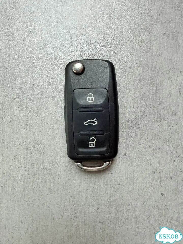 Смарт ключ Volkswagen Tiguan фото 1
