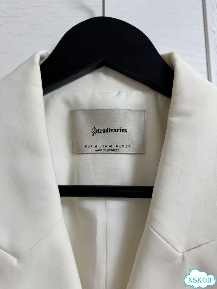 Платье stradivarius фото 3