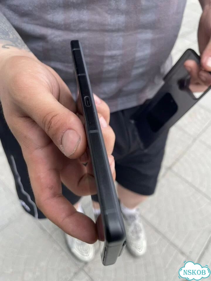 ASUS ROG Phone 9 Pro, 16/512 ГБ, 2 SIM фото 5