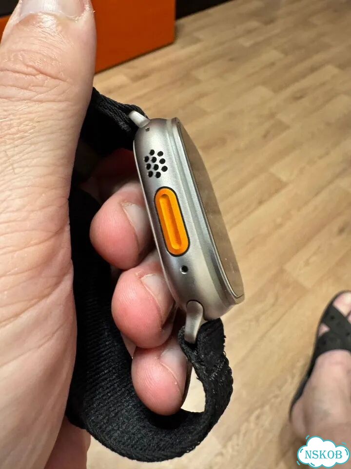 Apple Watch Ultra 2 49mm Natural Titanium фото 4