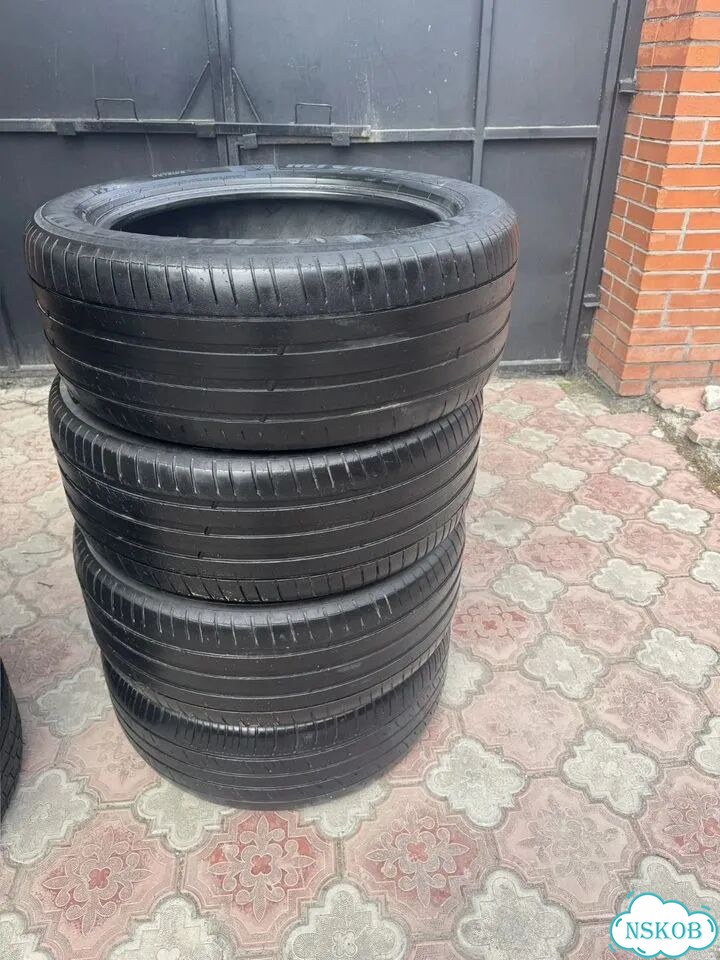 Michelin Pilot Sport 4 SUV 275/50 R21 113V фото 2