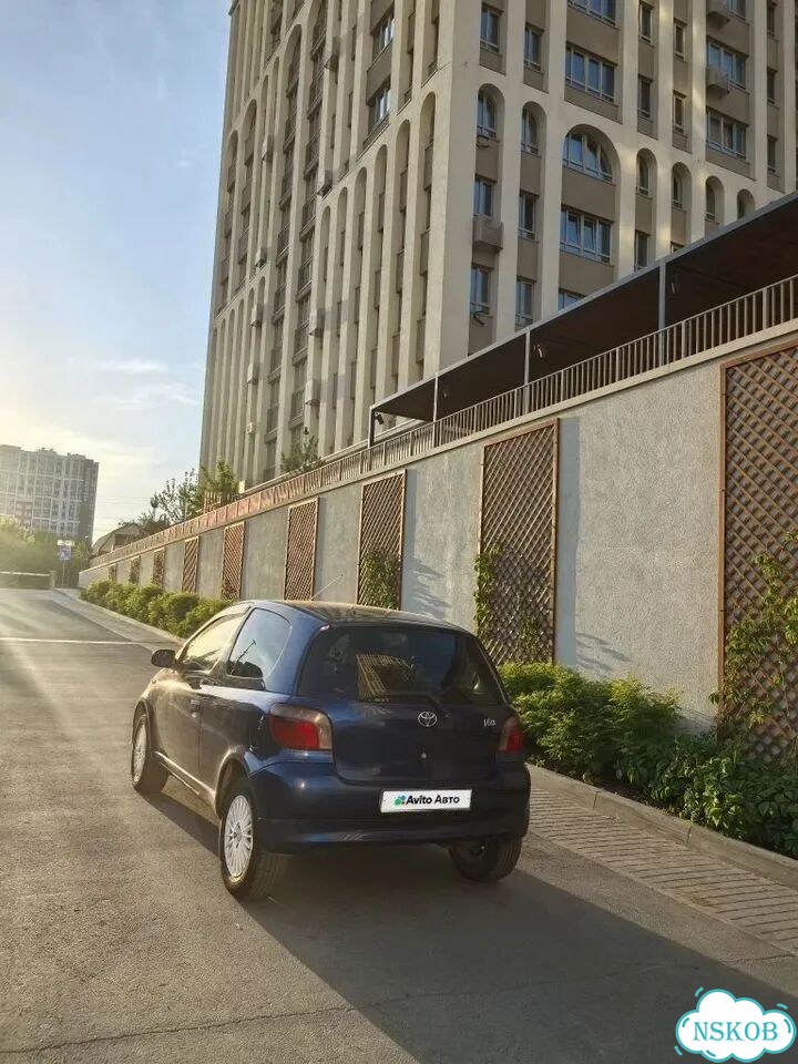 Toyota Vitz 1.0 AT, 1999, 300 000 км фото 3