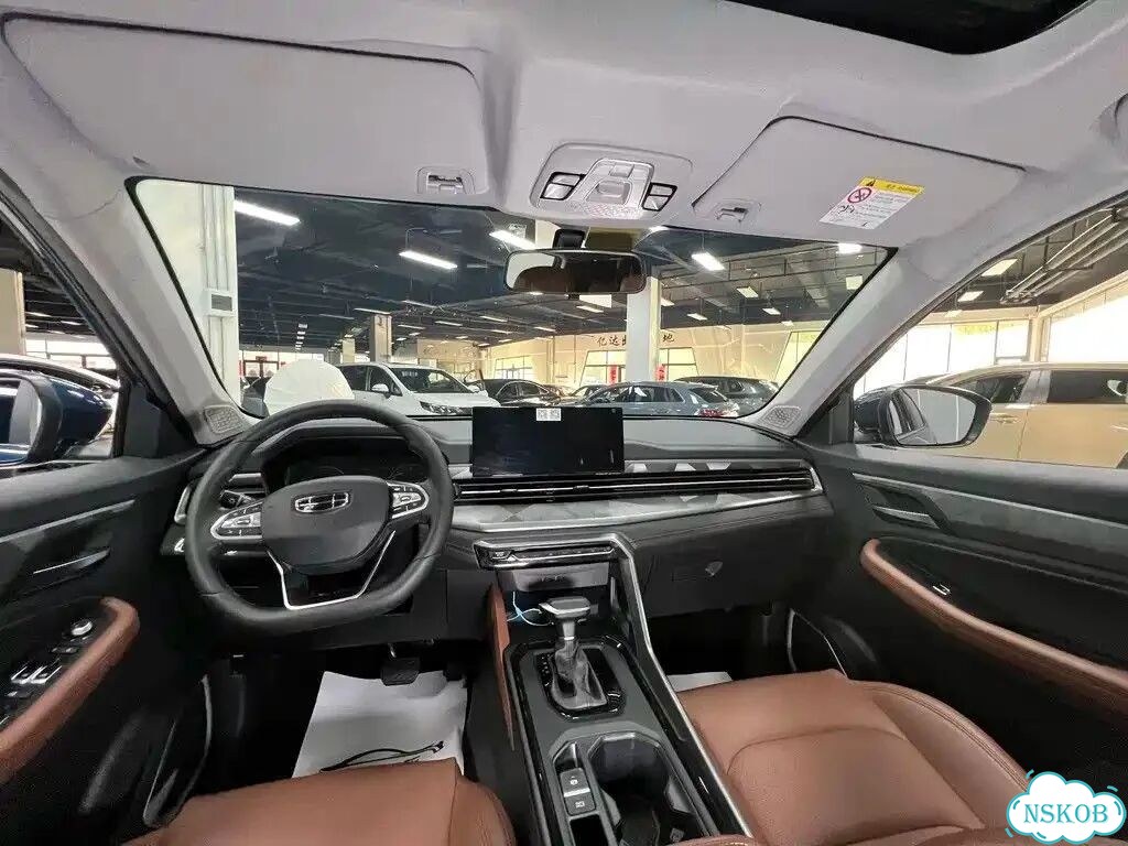 Geely Atlas Pro 1.5 AT, 2022, 19 000 км фото 11
