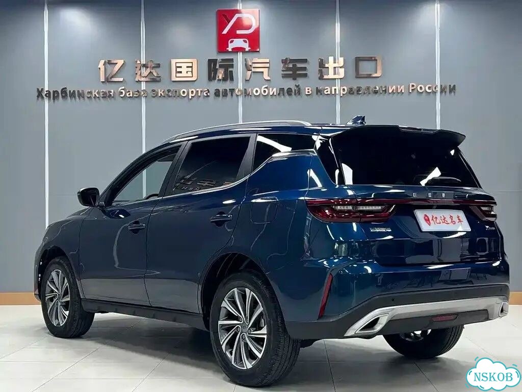 Geely Atlas Pro 1.5 AT, 2022, 19 000 км фото 4