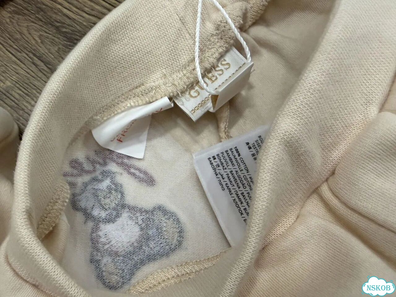 Костюм Guess 3/6мес новый фото 4