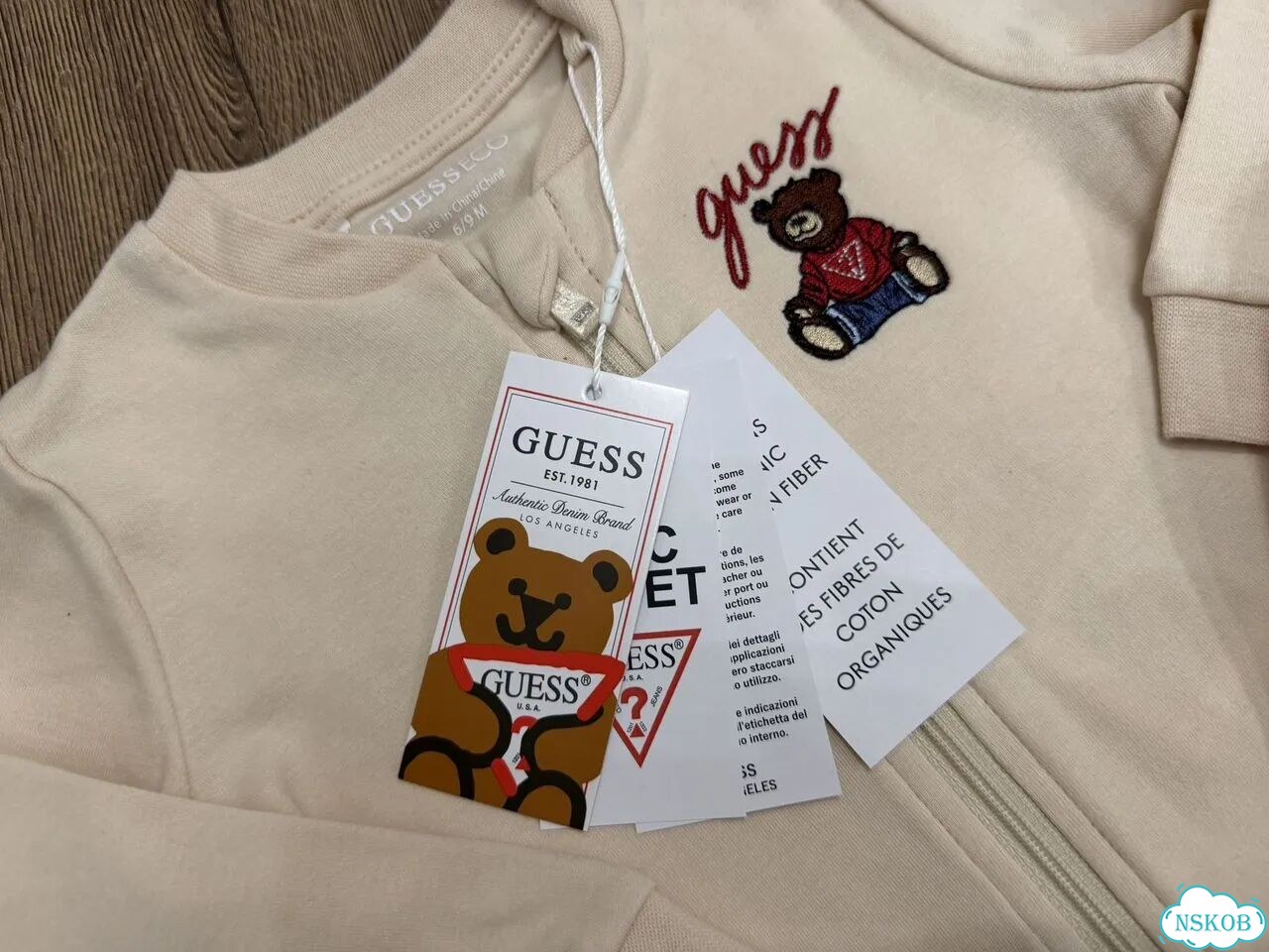 Костюм Guess 3/6мес новый фото 5
