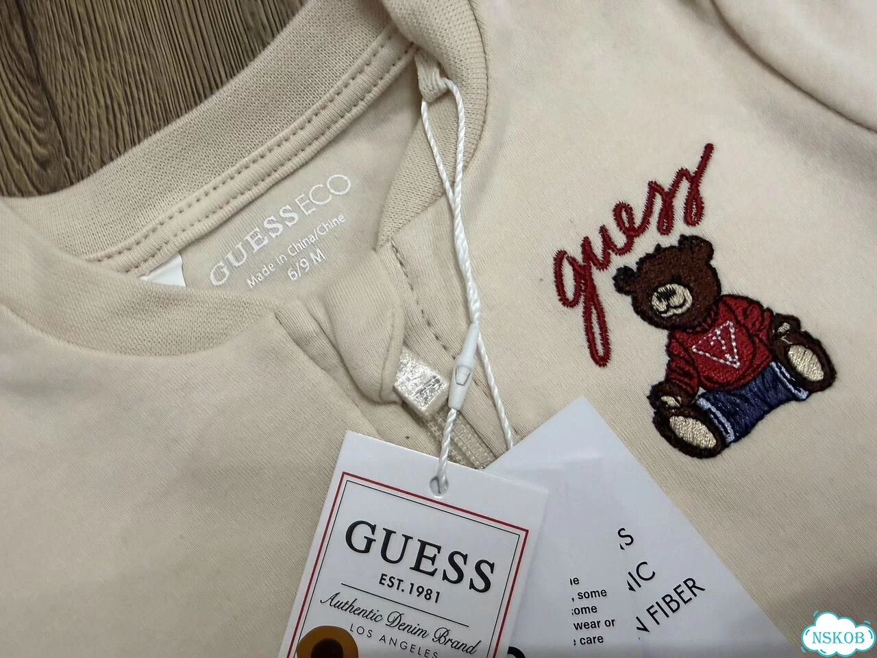 Костюм Guess 3/6мес новый фото 7