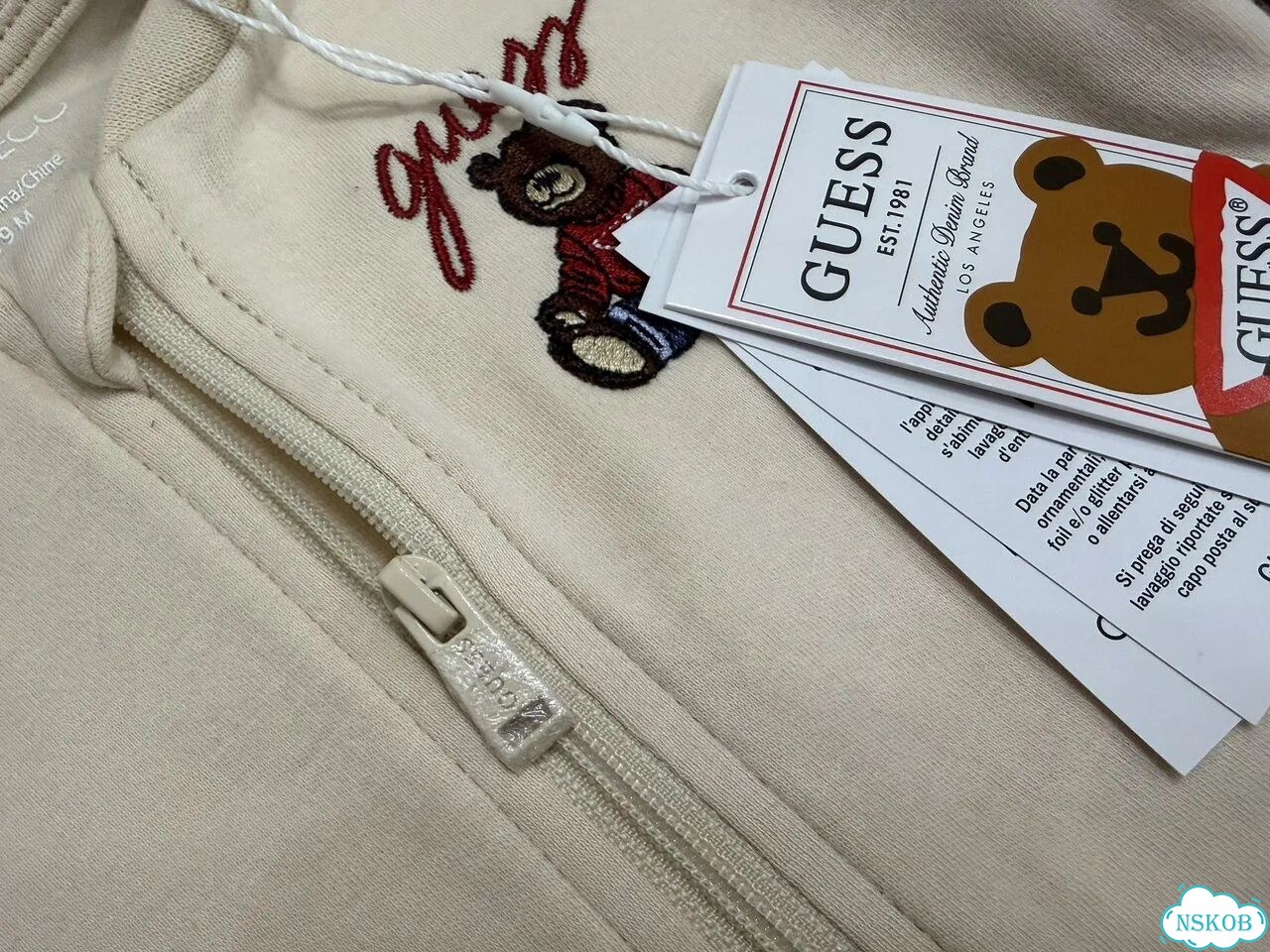 Костюм Guess 3/6мес новый фото 9