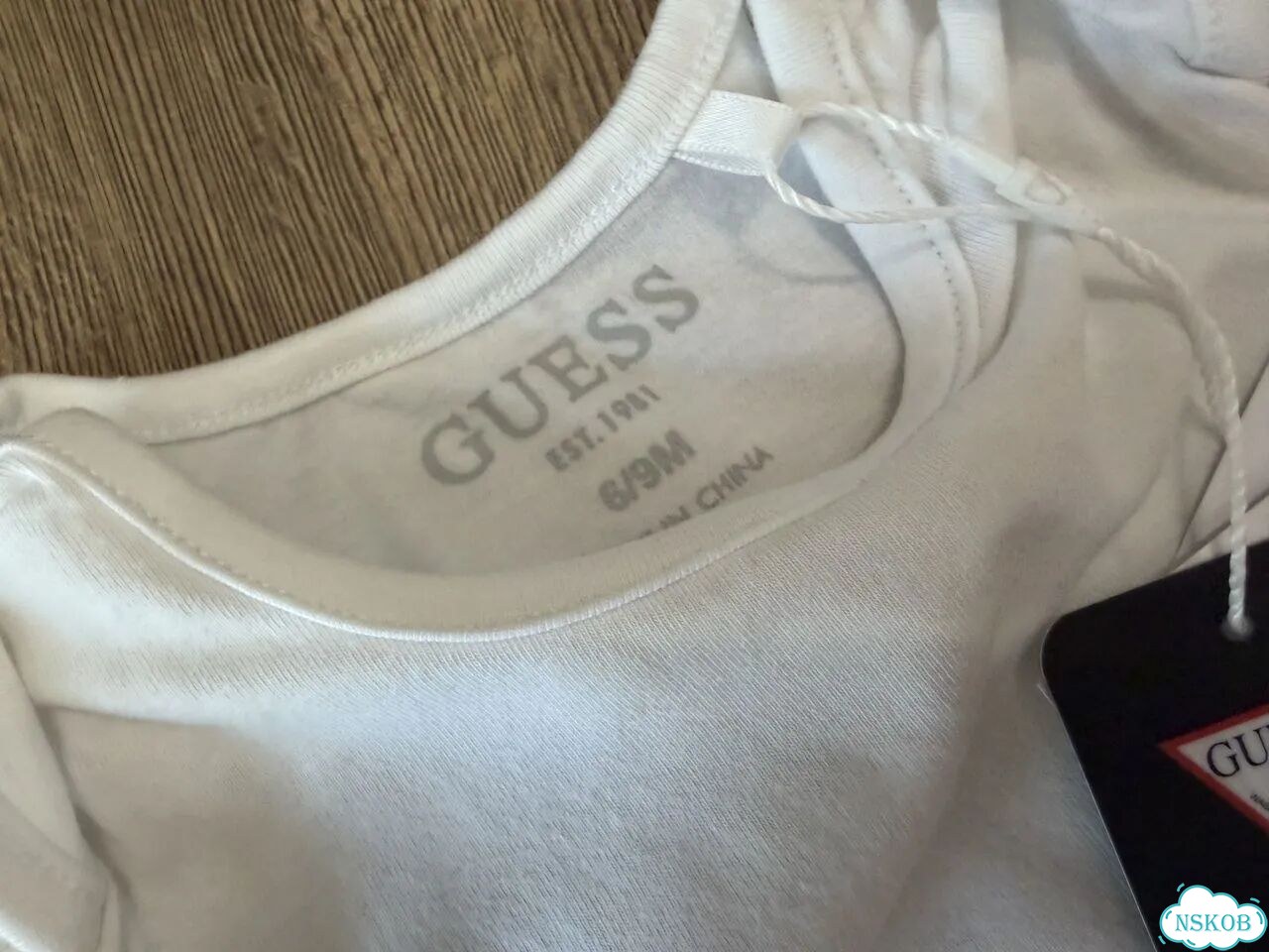 Комплект Guess 6/9мес новый фото 3