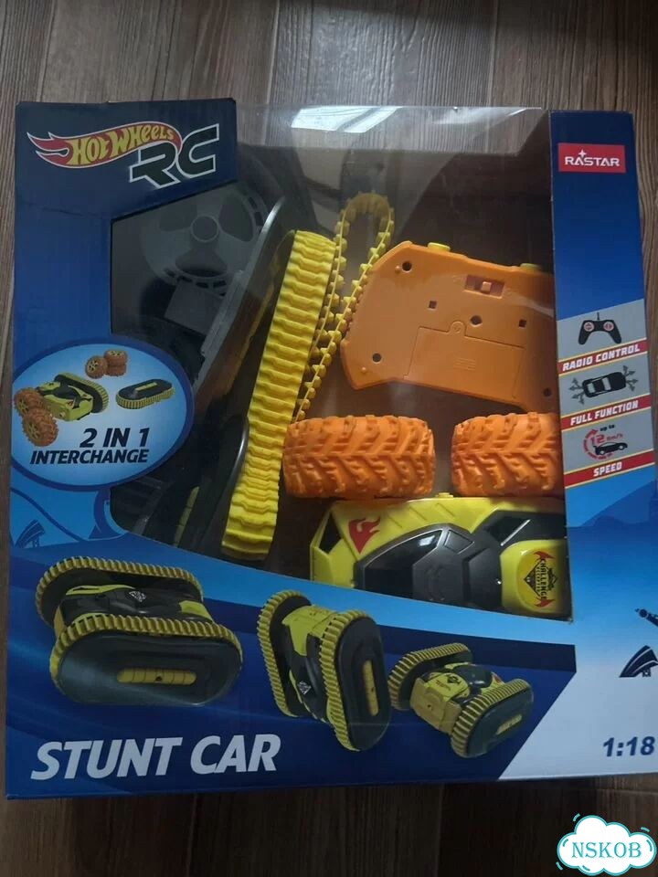 Р/у машинка hot wheels фото 1