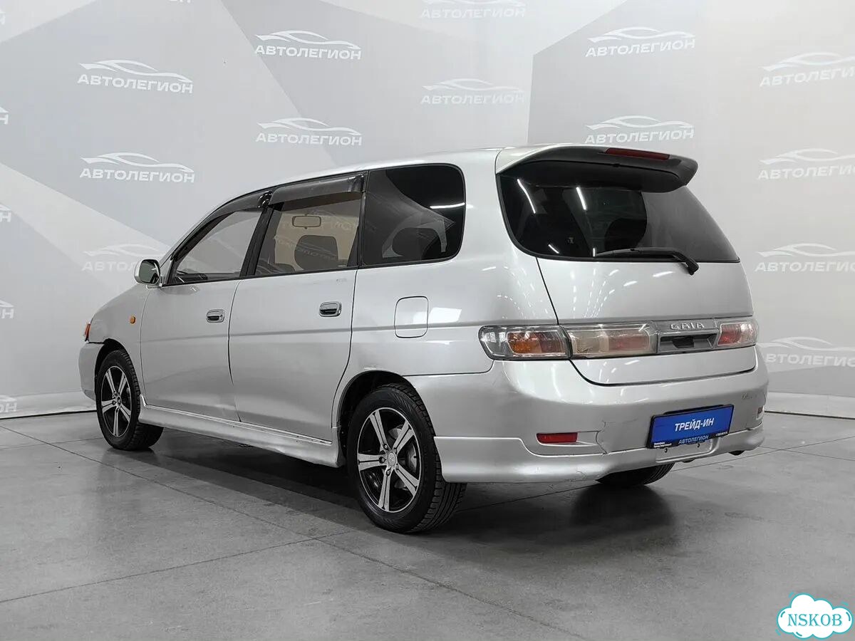 Toyota Gaia 2.0 AT, 2003, 306 200 км фото 3
