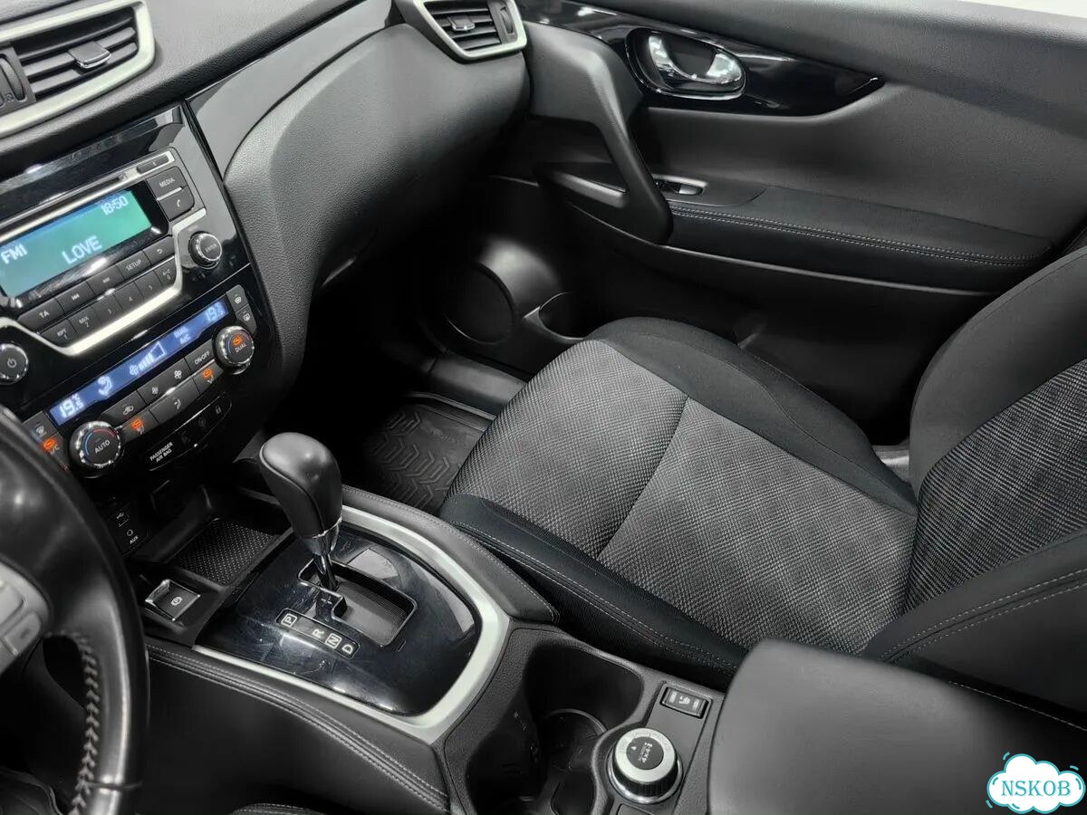 Nissan Qashqai 2.0 CVT, 2015, 138 020 км фото 12