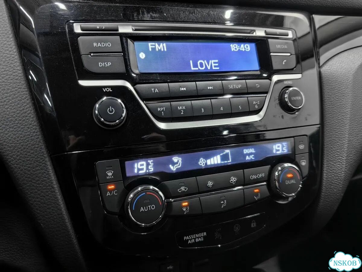 Nissan Qashqai 2.0 CVT, 2015, 138 020 км фото 20