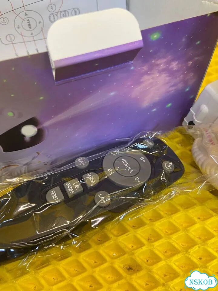 Astronaut Nebula Projector фото 3
