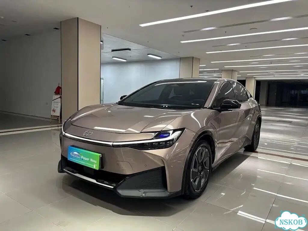 Toyota bZ3 AT, 2023, 57 000 км фото 1