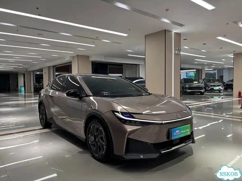 Toyota bZ3 AT, 2023, 57 000 км фото 3