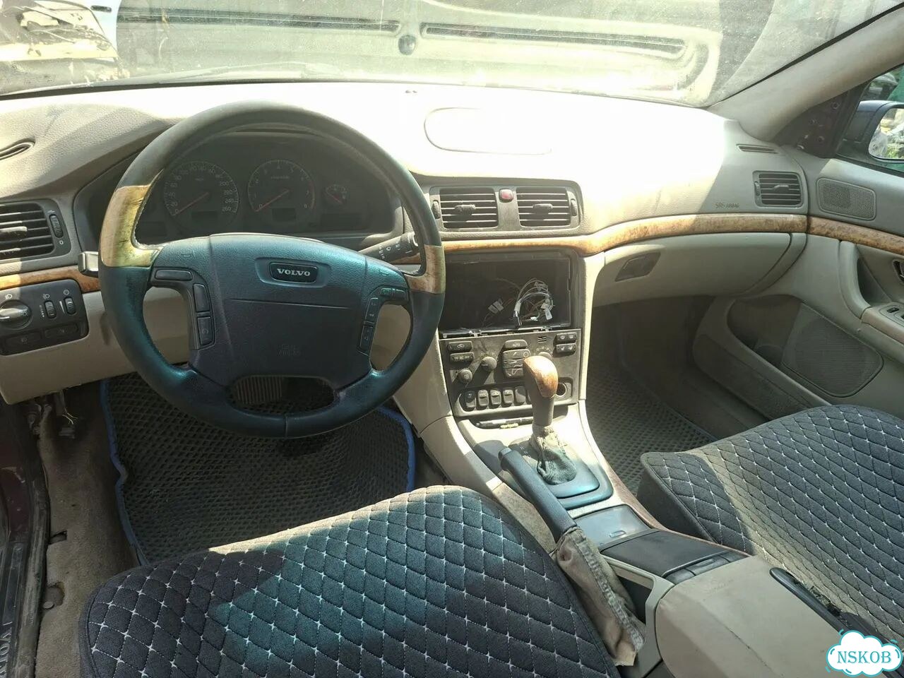 Volvo S80 2.8 AT, 1999, битый, 250 000 км фото 6