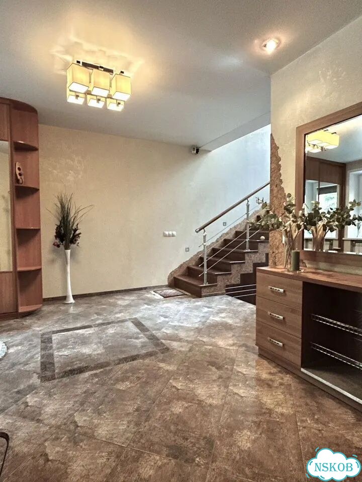Таунхаус 280 м² на участке 2 сот. фото 8