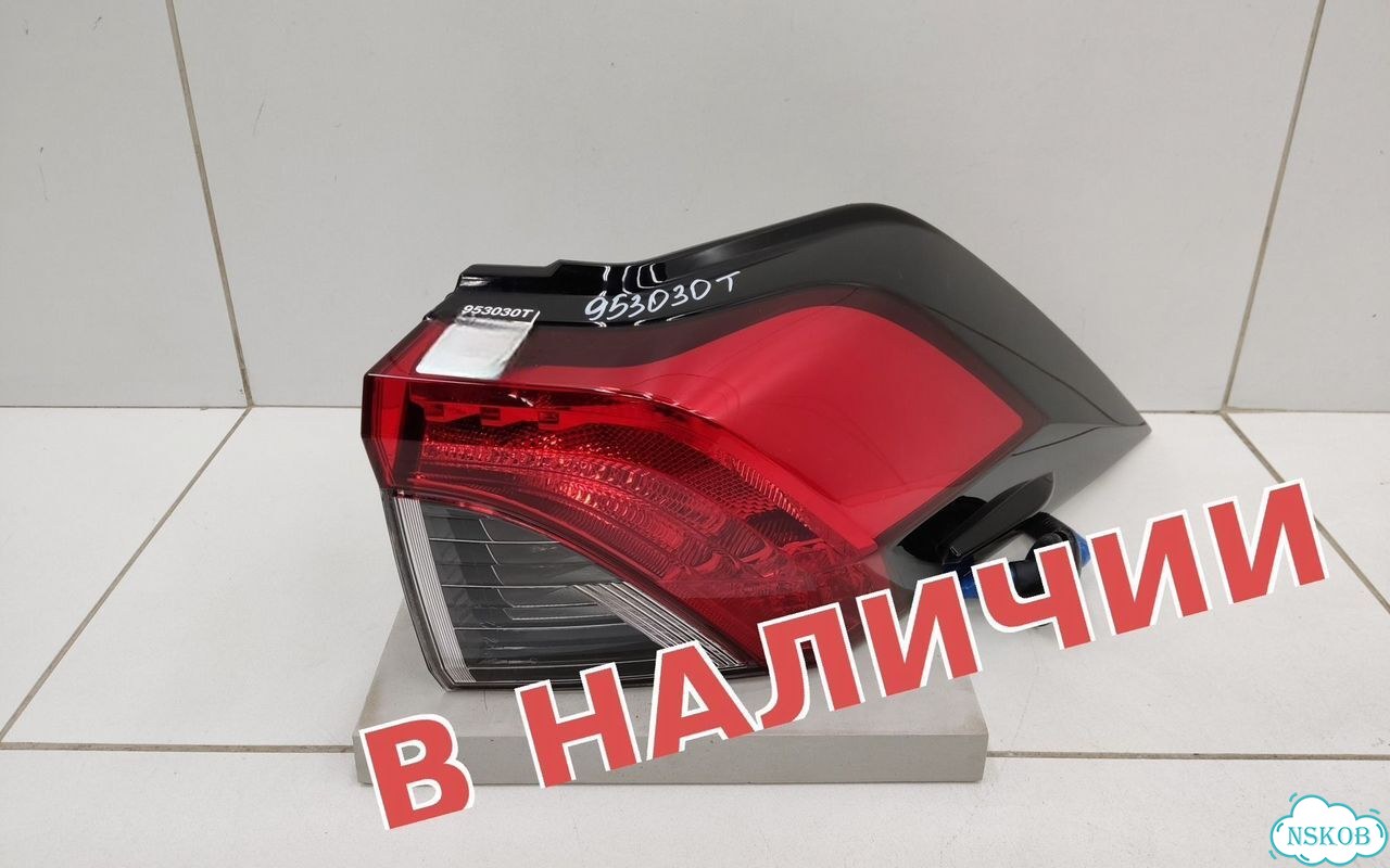 Фонарь правый наружный Toyota RAV4 XA50 фото 1