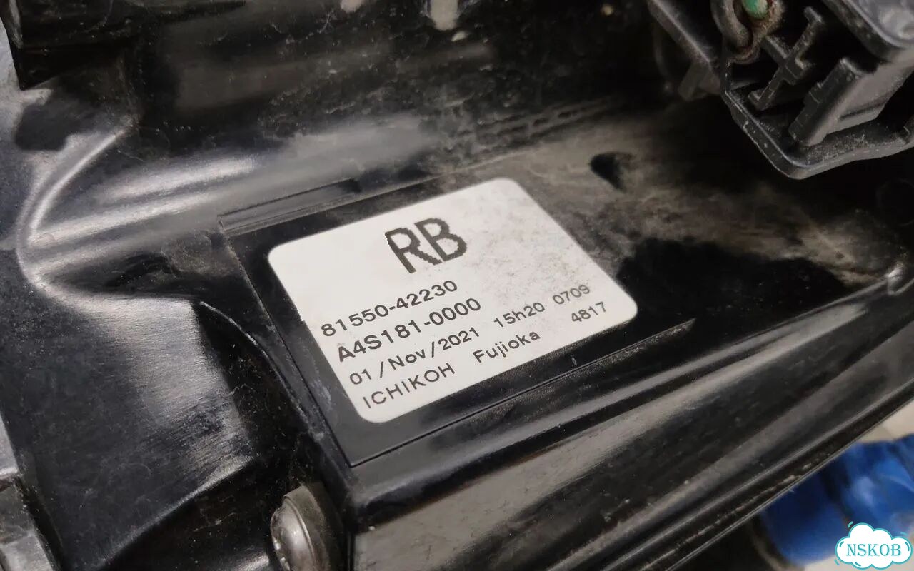 Фонарь правый наружный Toyota RAV4 XA50 фото 10