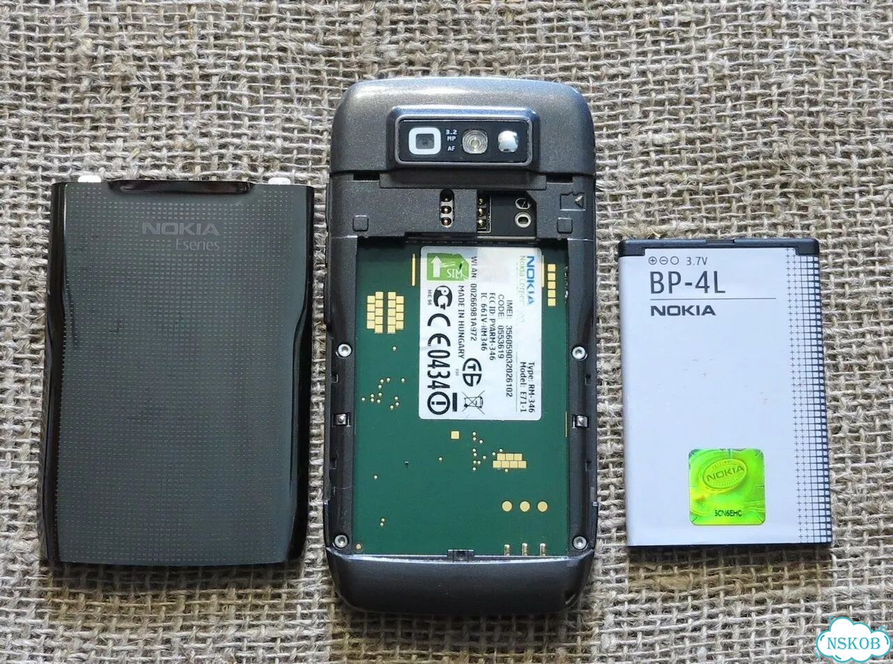 Nokia E71 фото 9