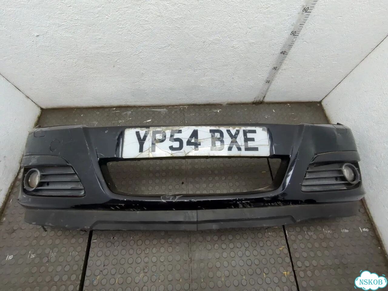 Бампер передний Opel Astra H фото 1