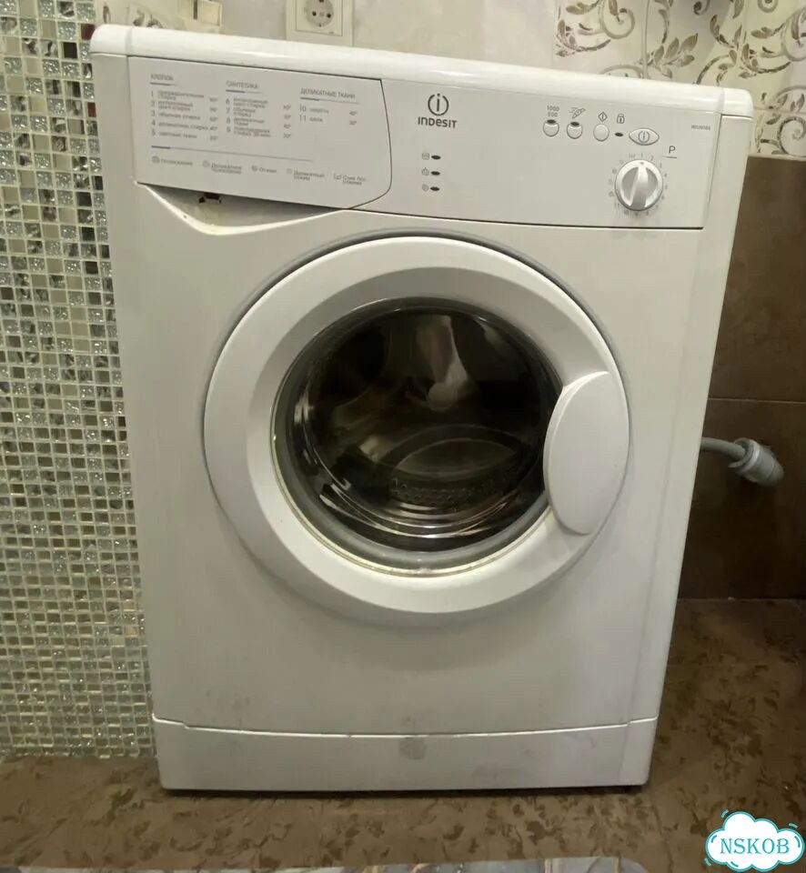 Стиральная машина indesit на запчасти фото 1