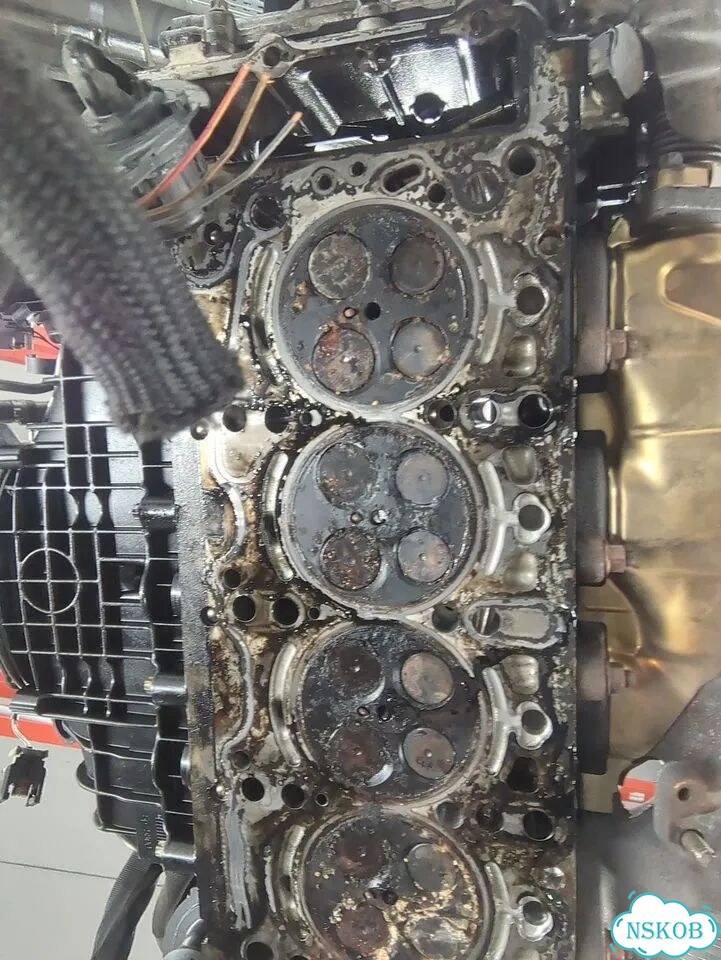 Головка блока (ГБЦ) Mercedes C W204 OM 651.911 фото 6