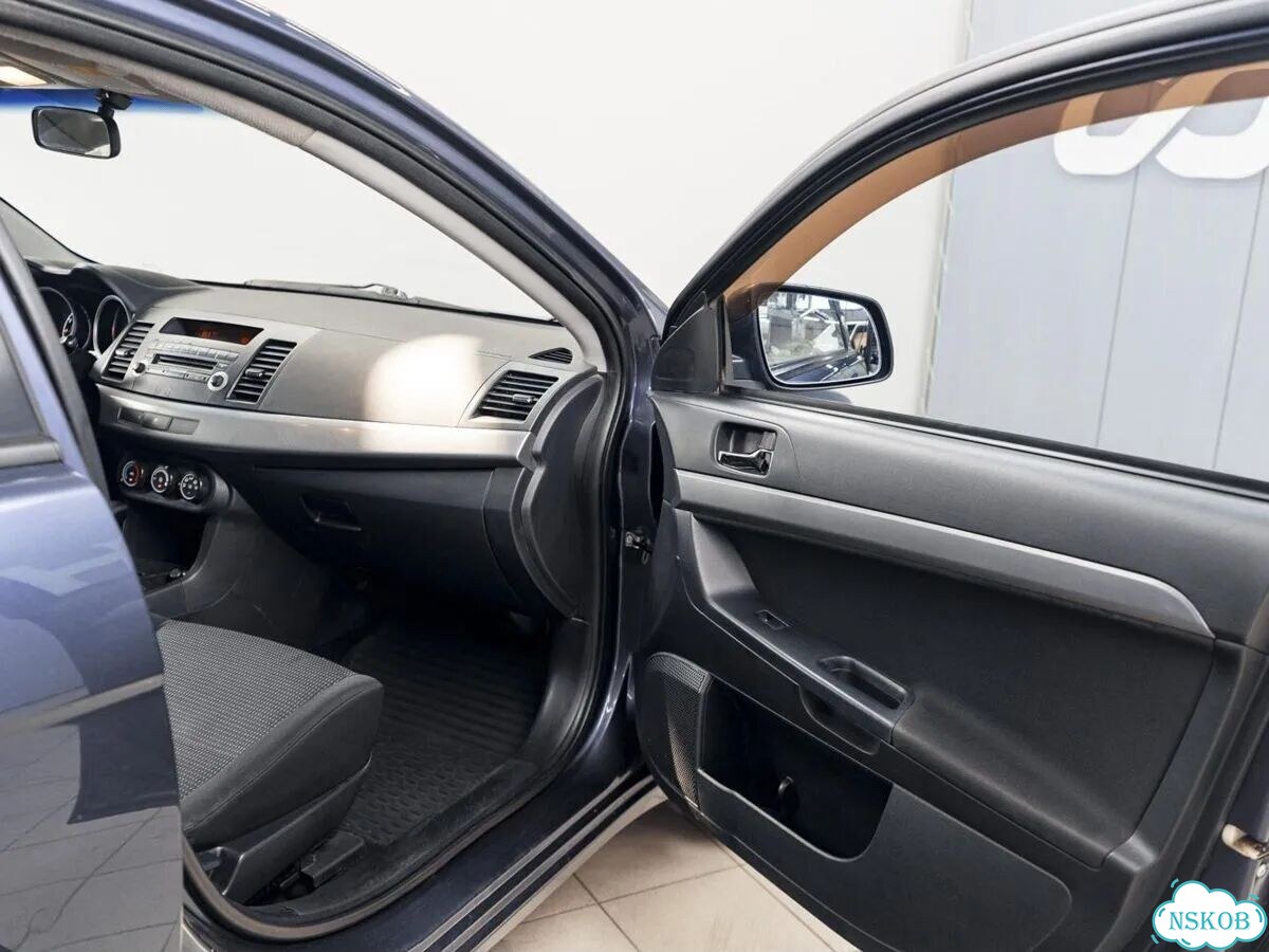 Mitsubishi Lancer 1.5 AT, 2011, 196 982 км фото 19