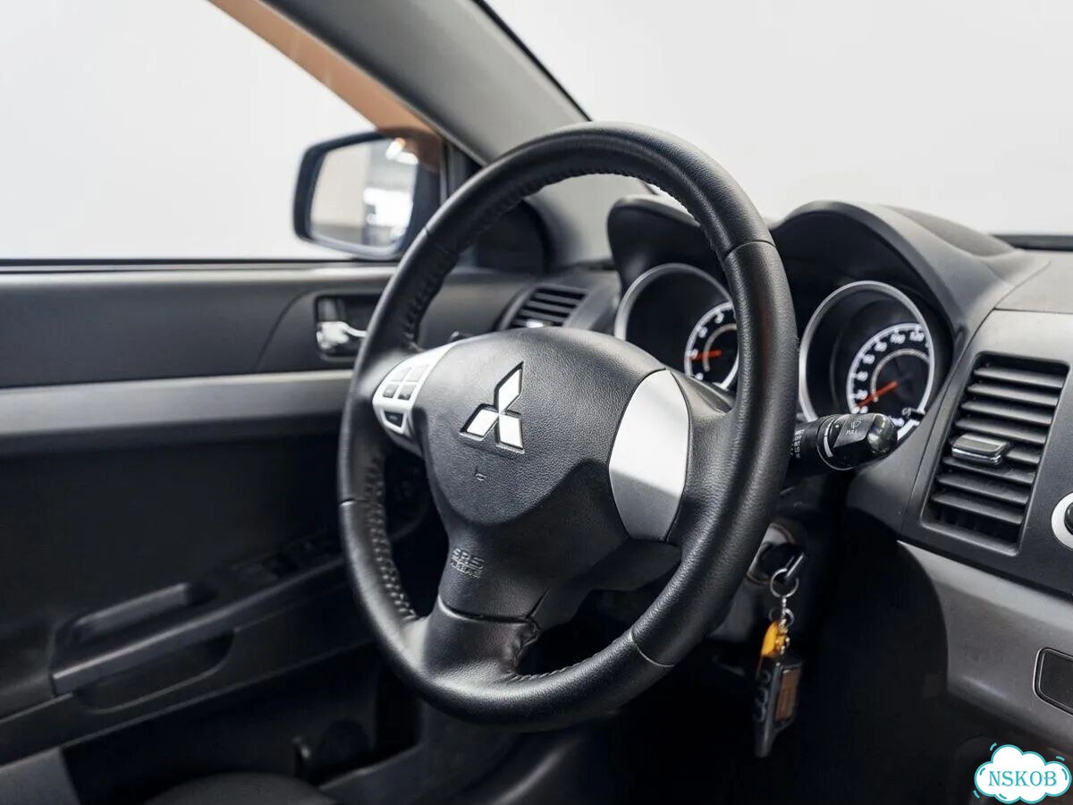Mitsubishi Lancer 1.5 AT, 2011, 196 982 км фото 21