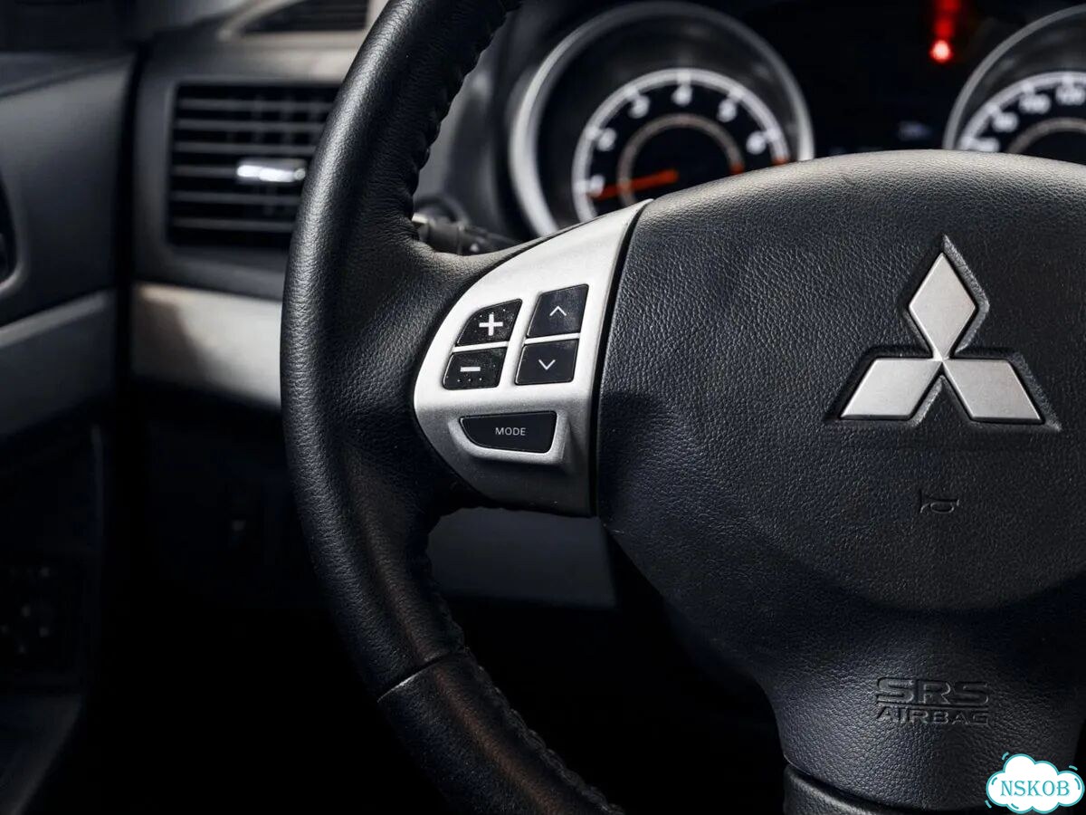Mitsubishi Lancer 1.5 AT, 2011, 196 982 км фото 24