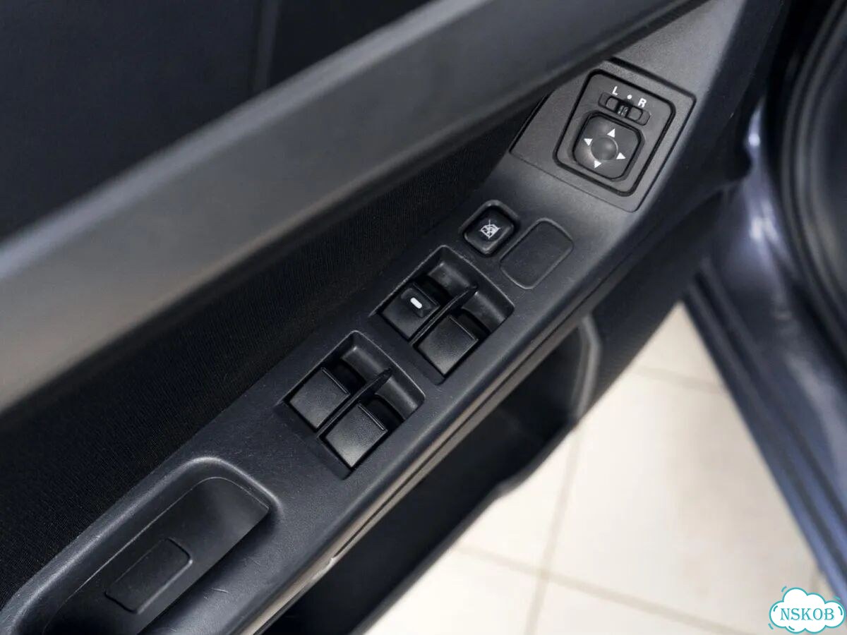Mitsubishi Lancer 1.5 AT, 2011, 196 982 км фото 7